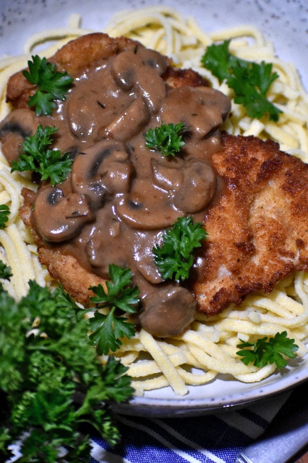 The 40 BEST Comfort Food Recipes - jagerschnitzel.