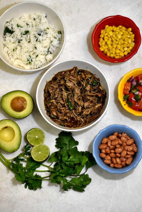 ingredientes para el plato buddha de cerdo barbacoa