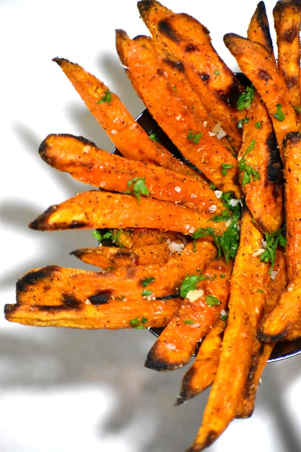 https://gypsyplate.com/wp-content/uploads/2020/04/baked-sweet-potato-fries_10.jpg