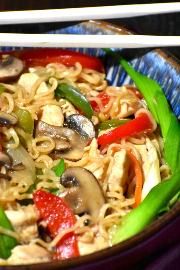 Chicken Ramen Stir Fry - Jo Cooks