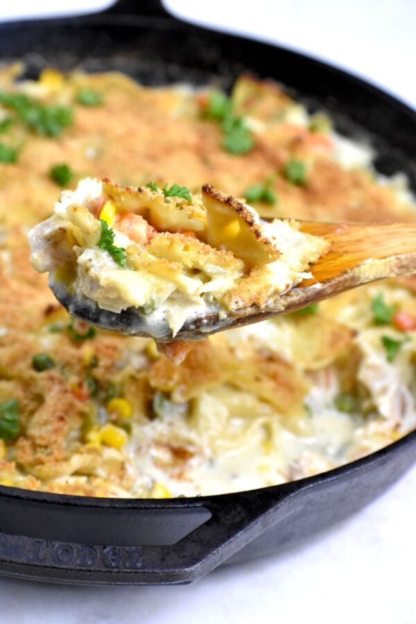 The 40 BEST Comfort Food Recipes - chicken pot pie casserole.