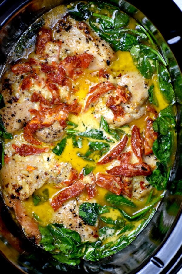 https://gypsyplate.com/wp-content/uploads/2021/04/crockpot-tuscan-chicken_05-600x900.jpg