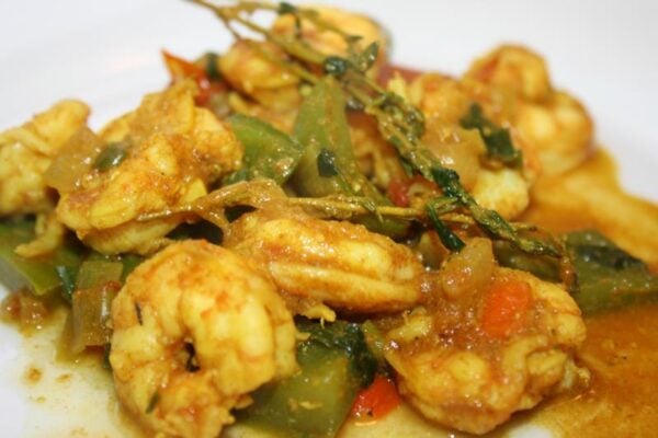 The 40 BEST Curry Recipes - Curry shrimp.