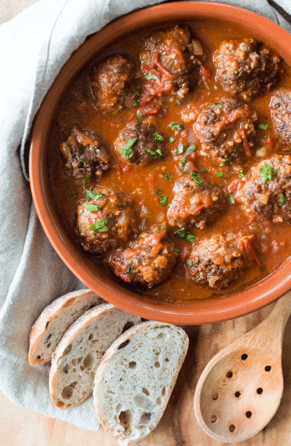 45 BEST Ground Beef Recipes - Spanish meatballs.