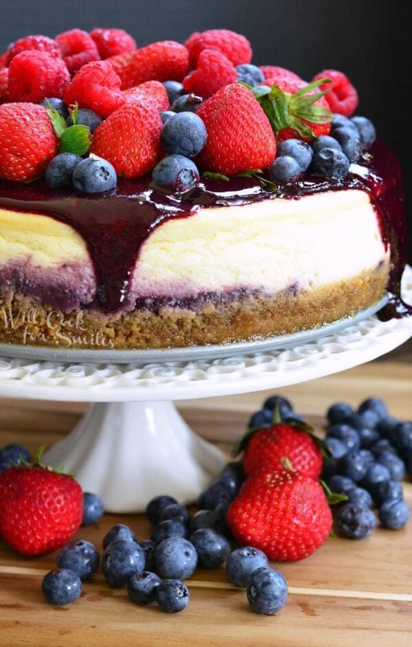 The 35 BEST Cheesecake Recipes - mixed berry.