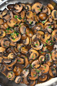 Red Wine Mushroom Sauce for Steak