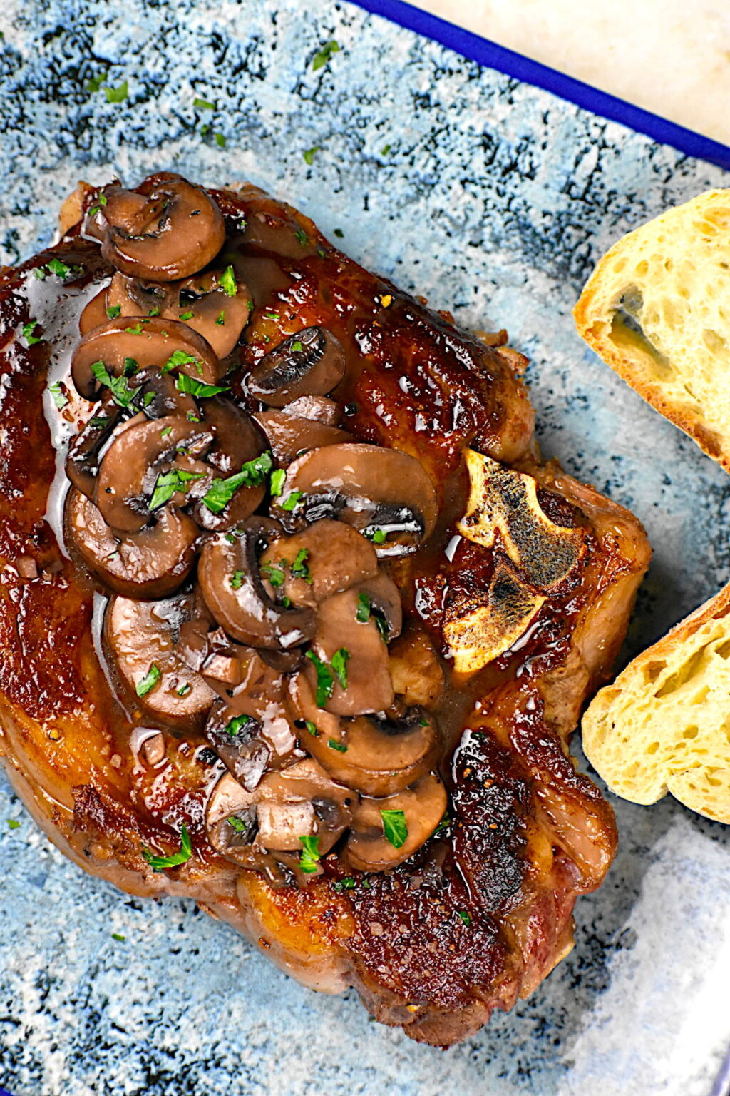Red Wine Mushroom Sauce for Steak