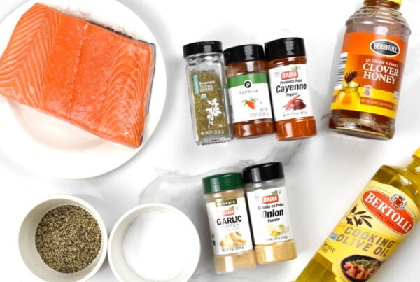 Salmon bites ingredients.