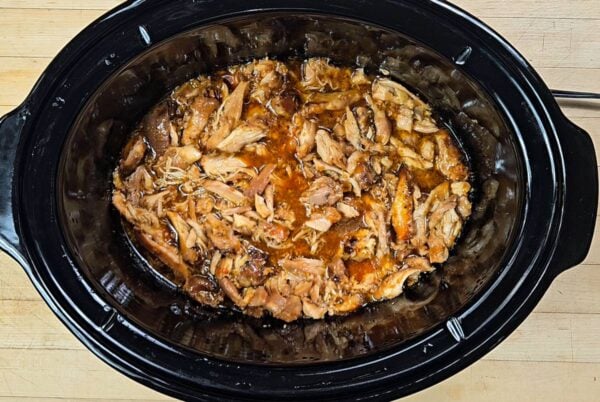 chicken shredded in slow cooker