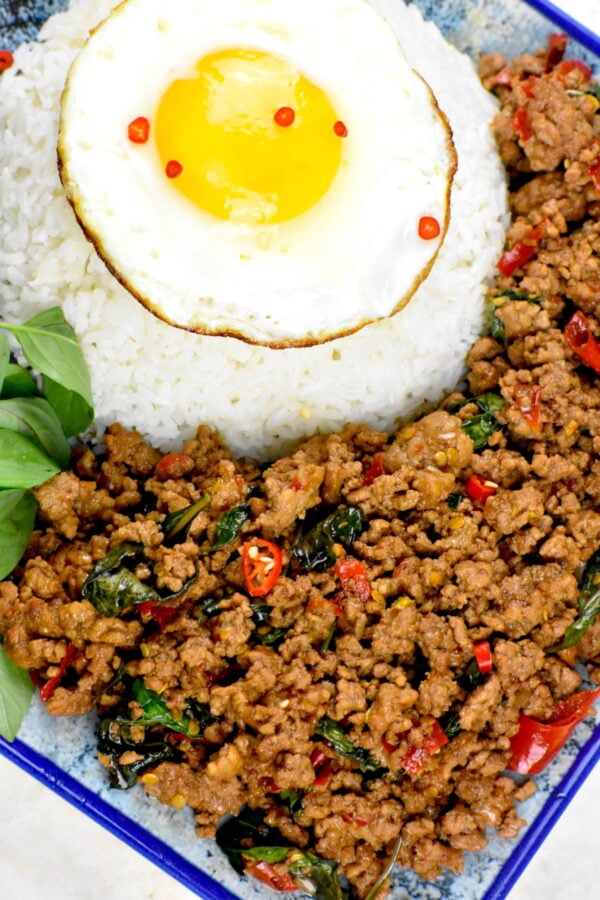 pad krapow with egg