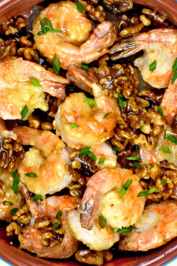 bowl of honey walnut shrimp