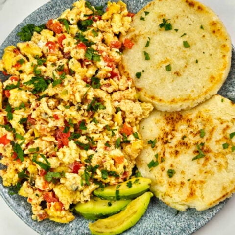 featured image for huevos pericos recipe