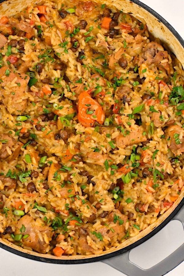 chicken pelau in a pot
